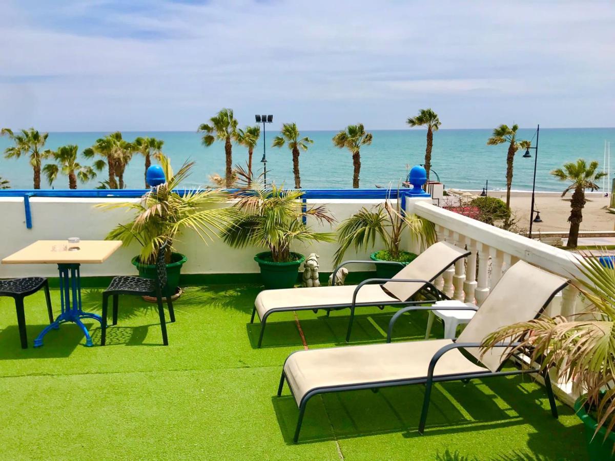 Hostal Guadalupe Τορρεμολίνος Εξωτερικό φωτογραφία