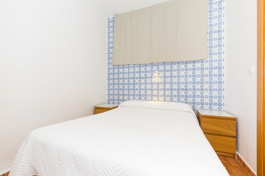 Hostal Guadalupe Τορρεμολίνος Εξωτερικό φωτογραφία